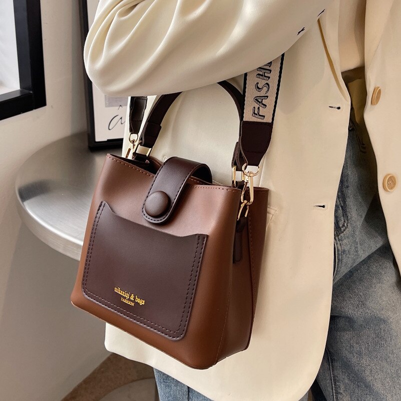 Retro Shoulder Bag Women's